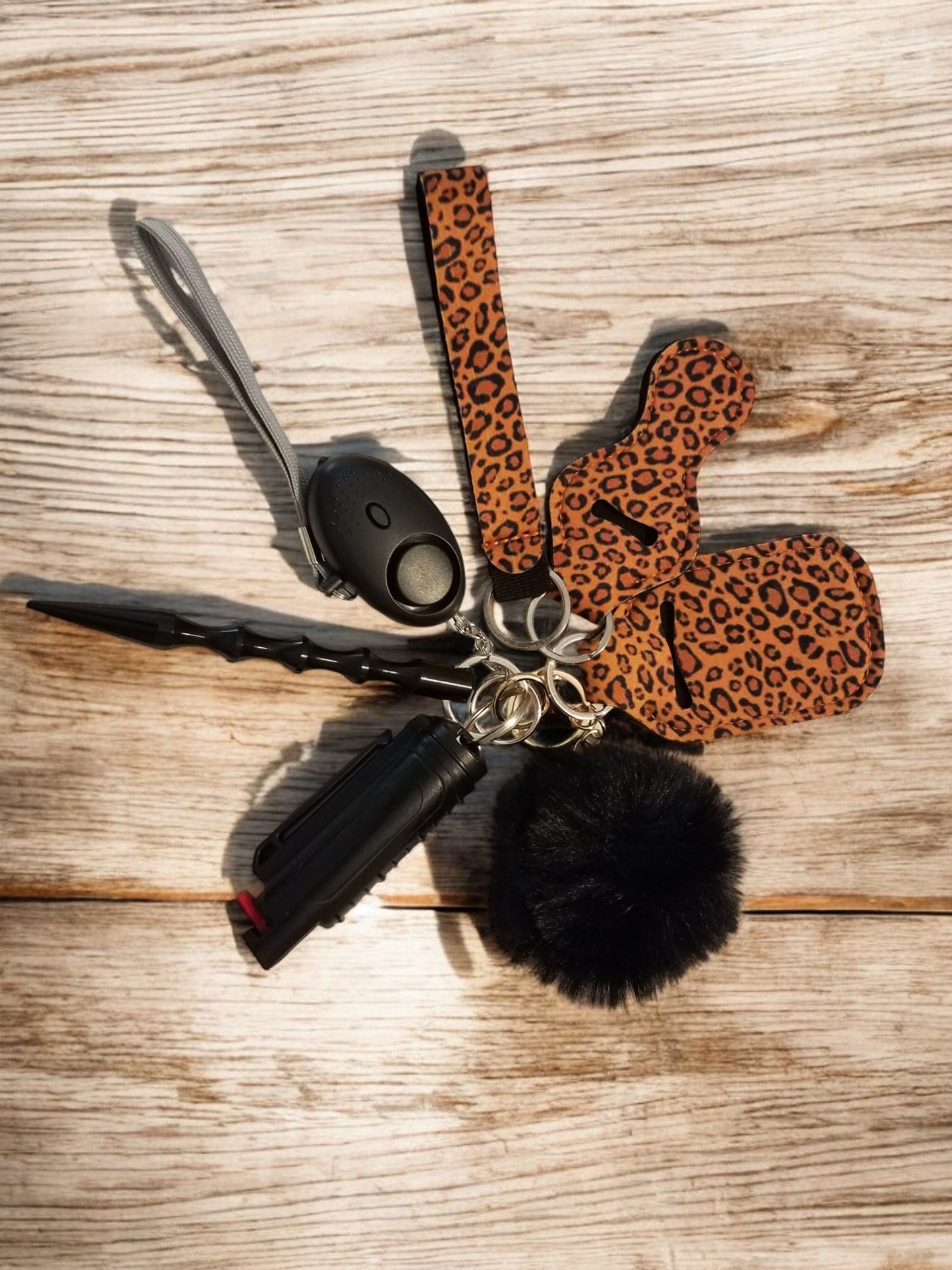 7 Piece Keychain Set with Pepper Spray