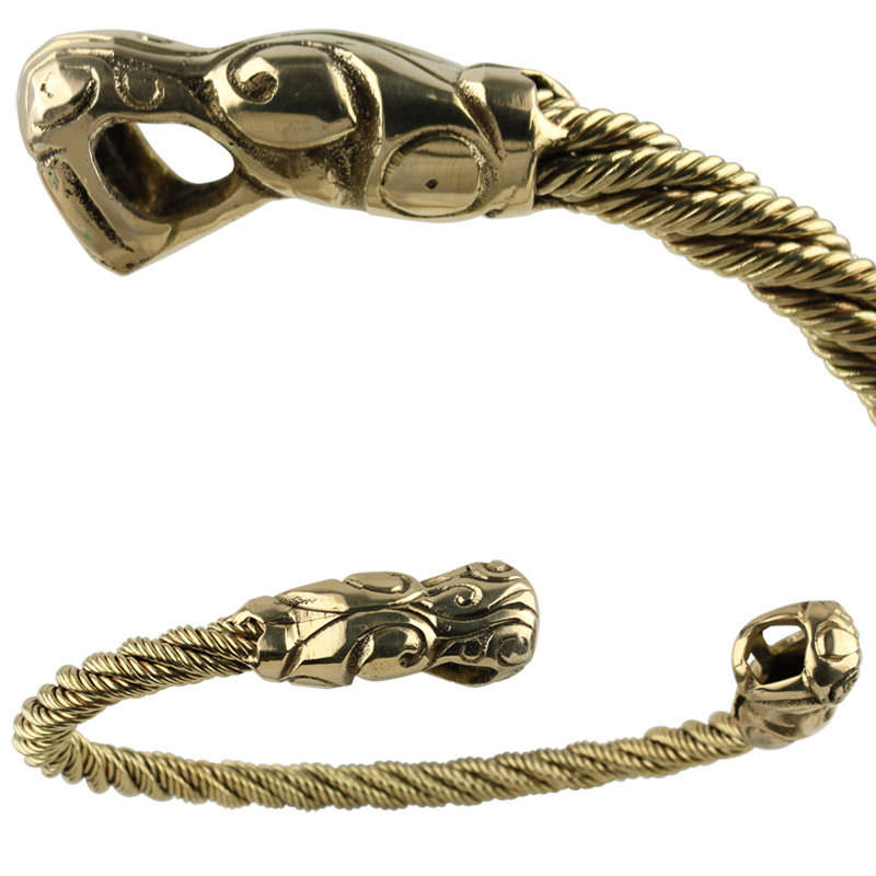 Ancient Roman Solid Brass Twisted Pattern Torc Choker Necklace