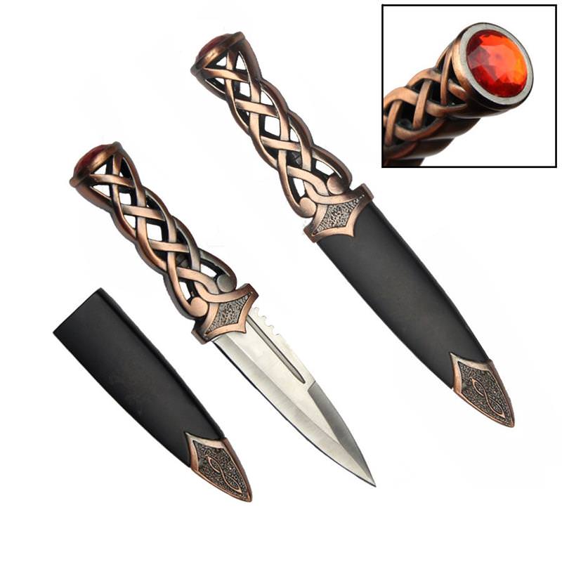 Endless Gaelic Knot Sgain Dubhs Dagger