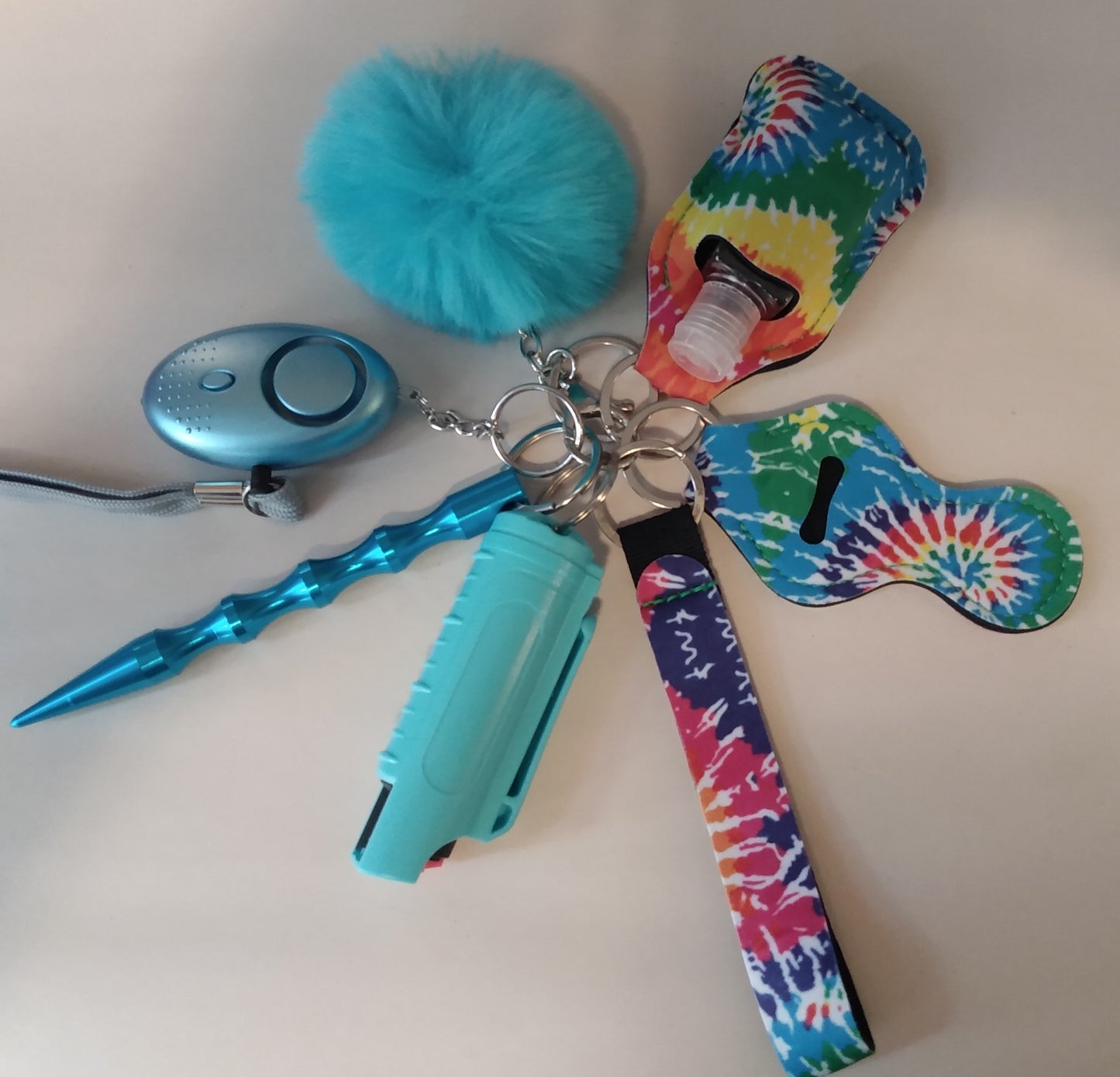 7 Piece Keychain Set with Pepper Spray