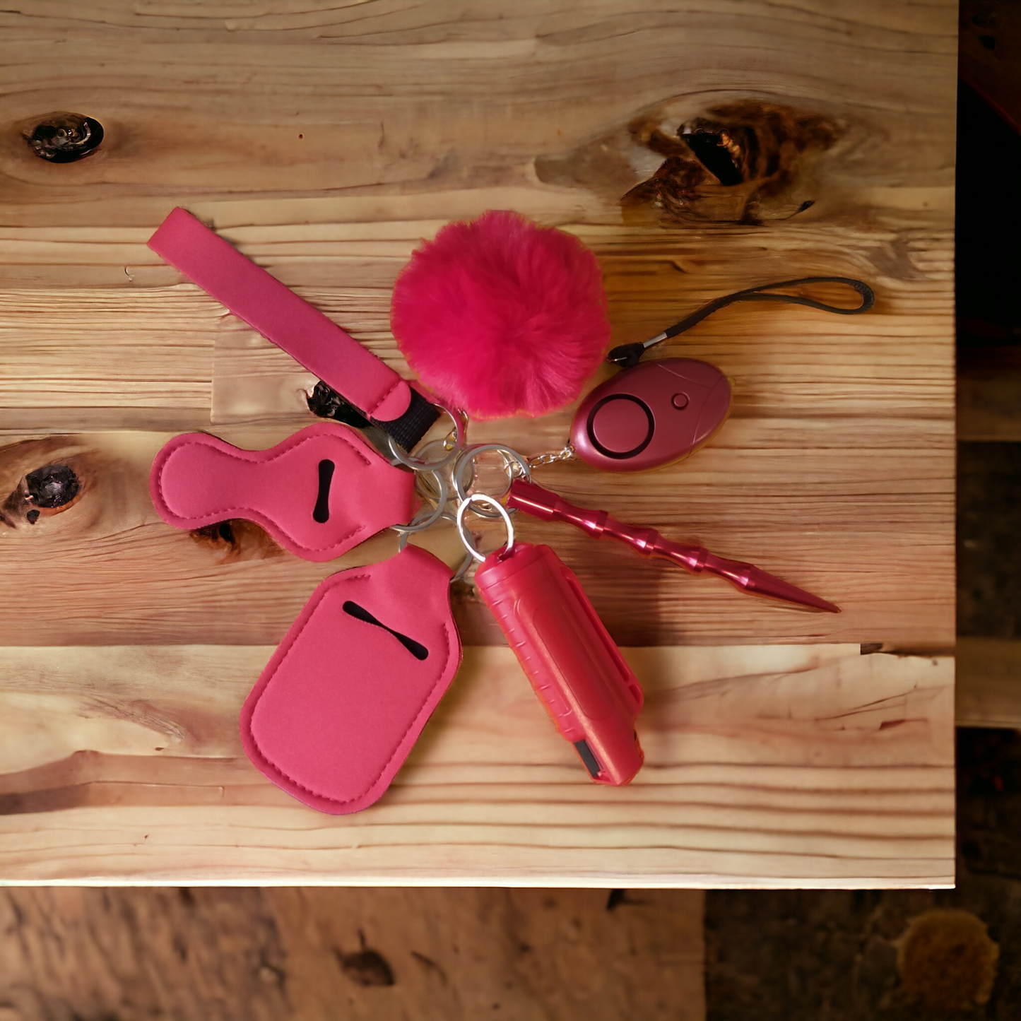 7 Piece Keychain Set with Pepper Spray