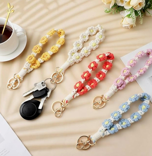 Wristlet - Handmade Daisy Design