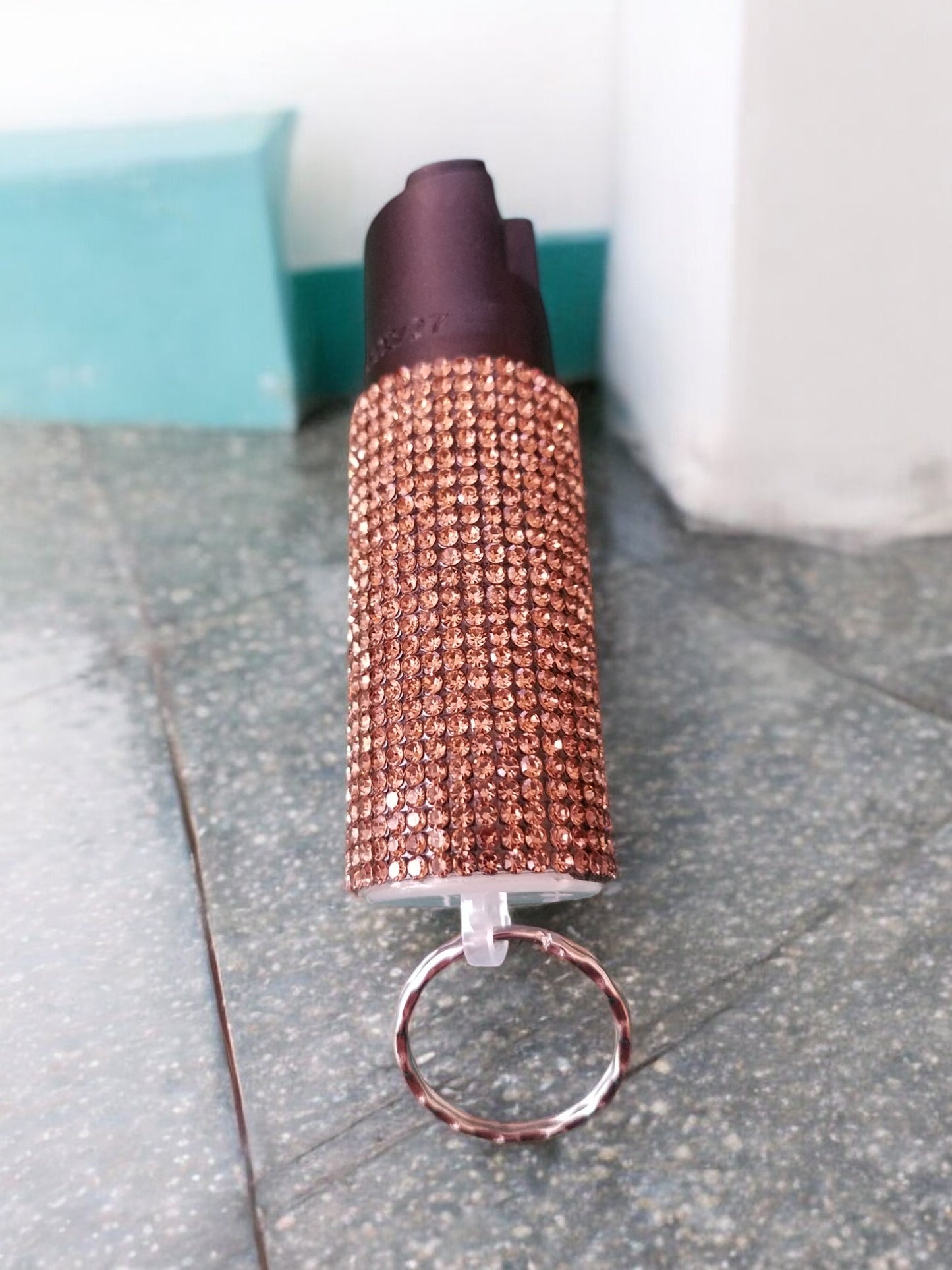 BLING-it Pepper Spray Rhinestone Solid