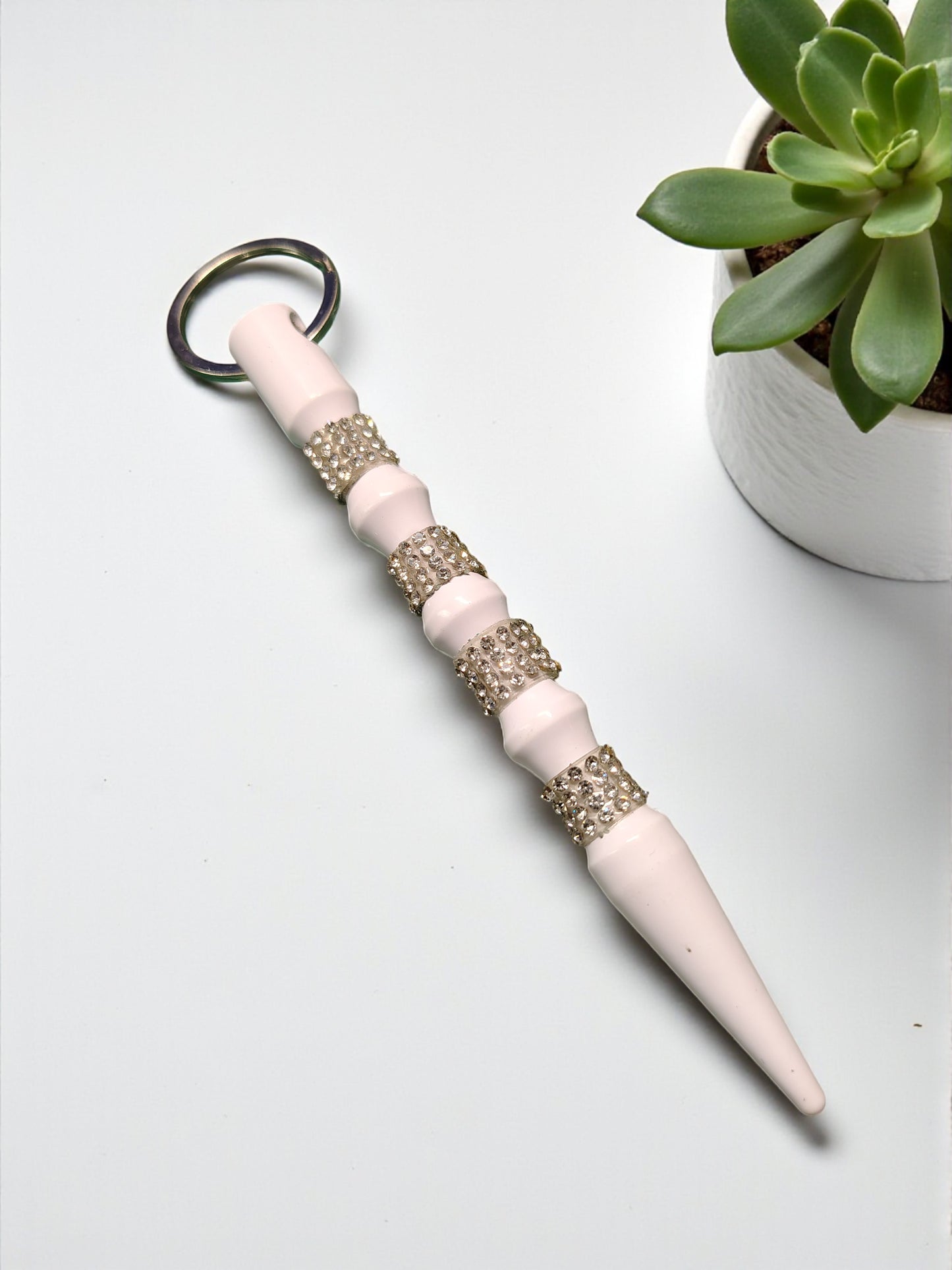 BLING-it Pointed Kubotan Style A