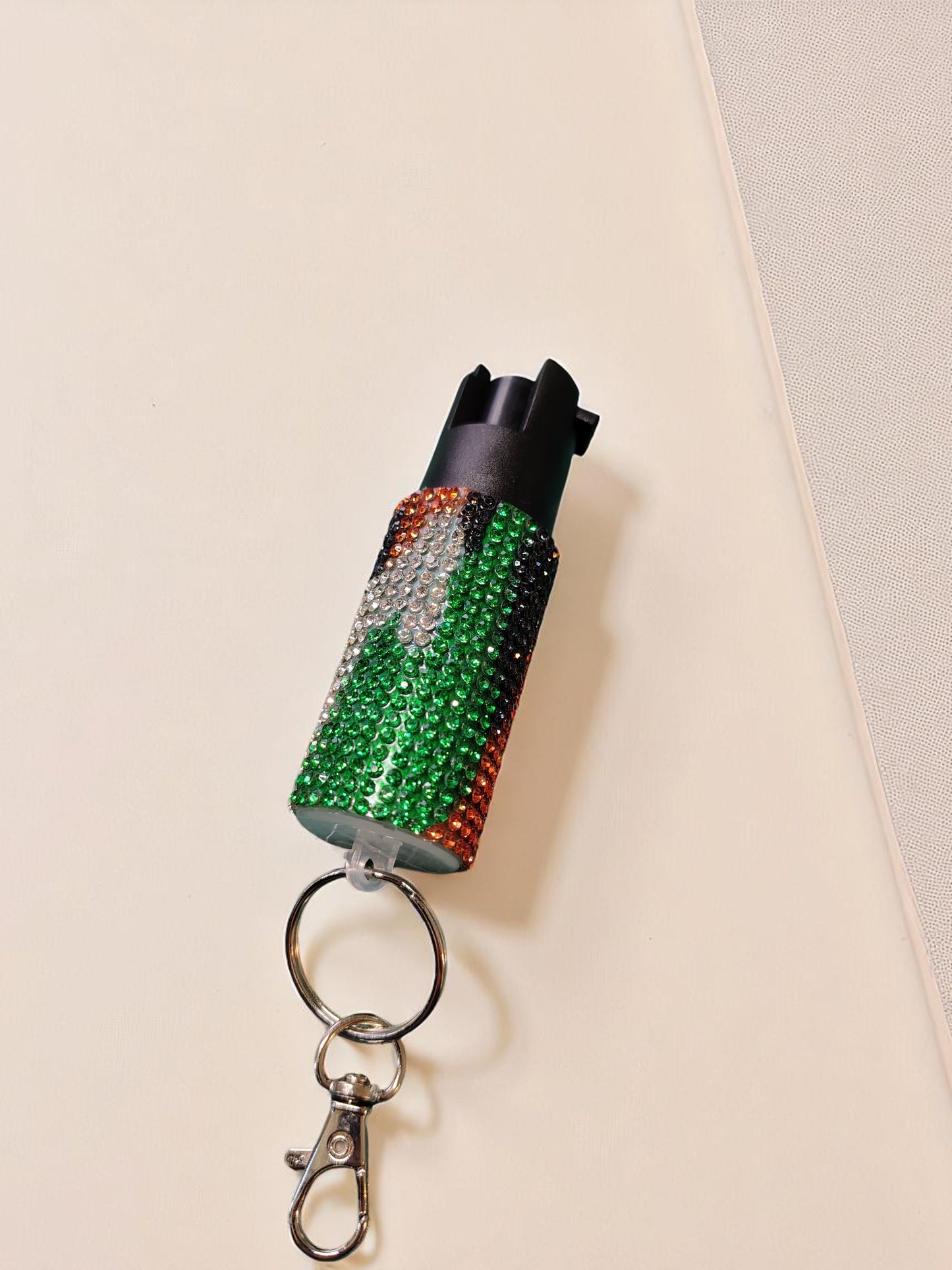 PEPPER SPRAY - DESIGN RHINESTONE