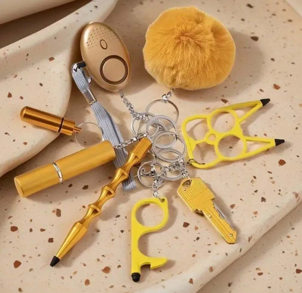 8 Piece Kit Safety Keychain Kit