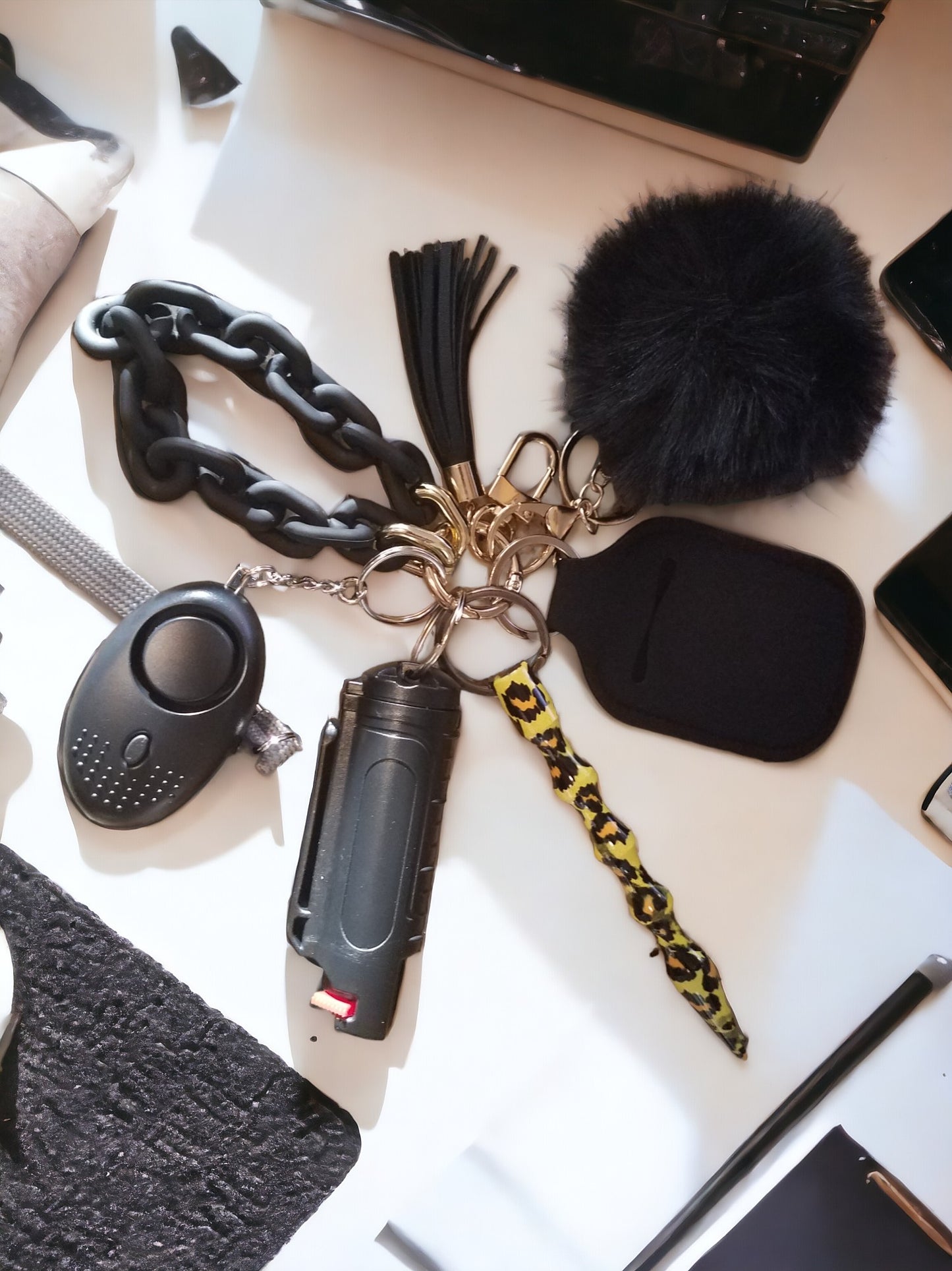 LINK Keychain Set with Pepper Spray