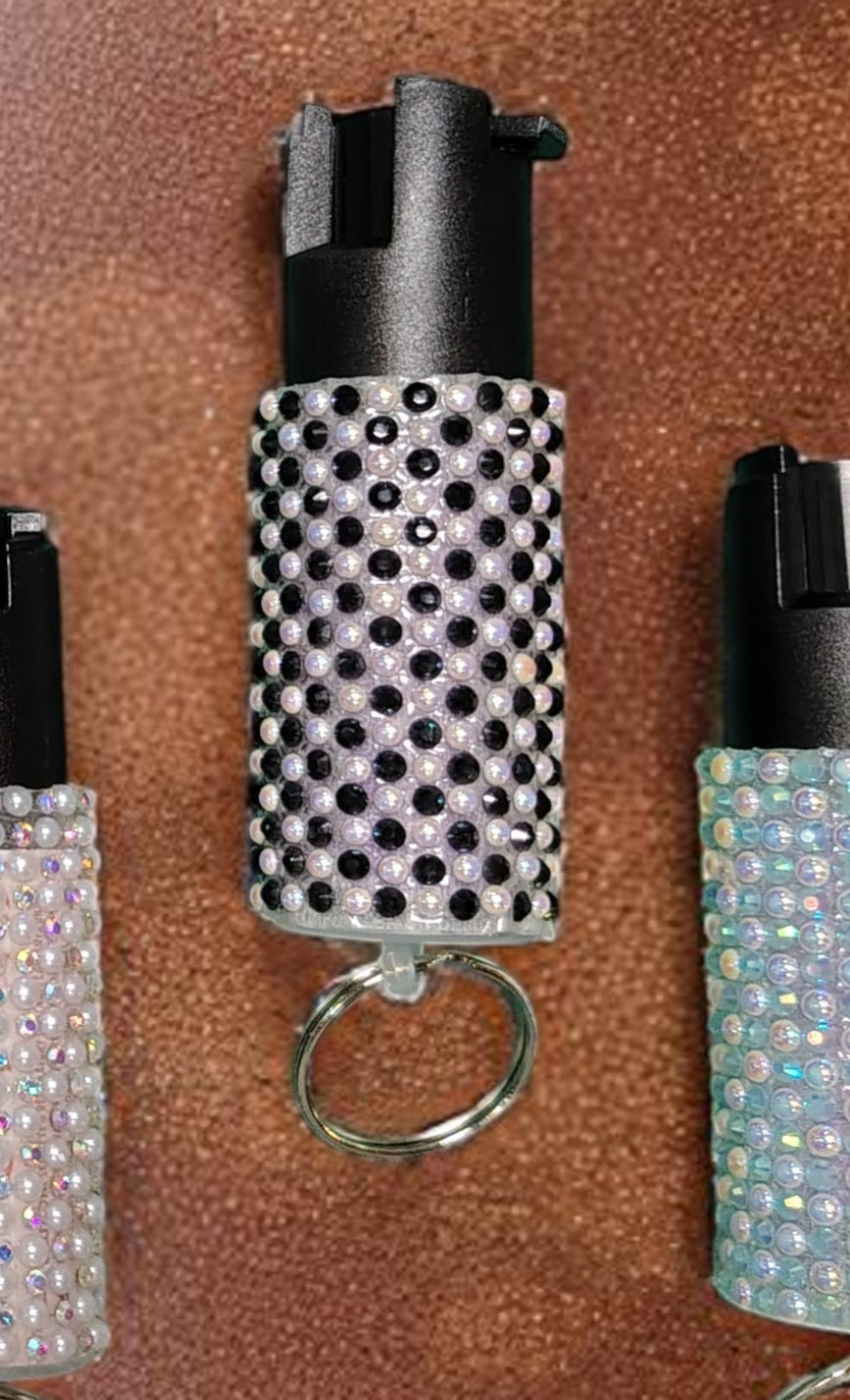 "NEW" PEPPER SPRAY - PEARL RHINESTONE