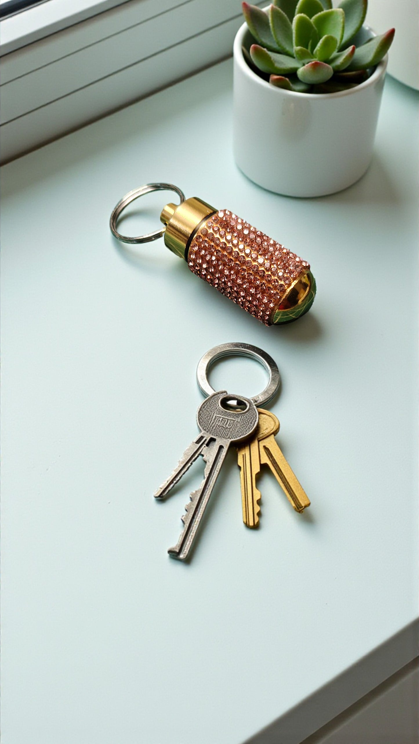 BLING-it Pill Bottle