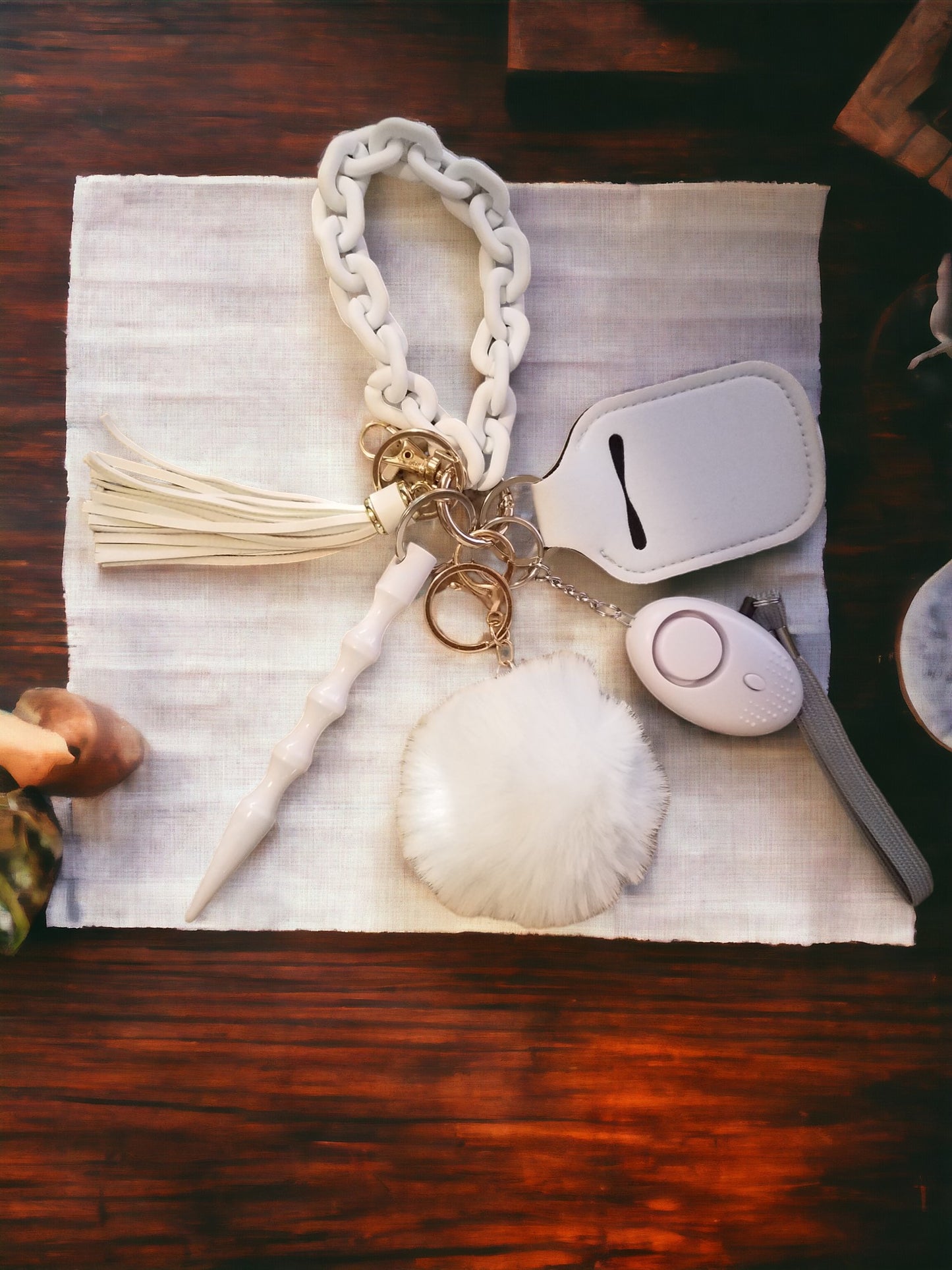 LINK Keychain Set with Pepper Spray